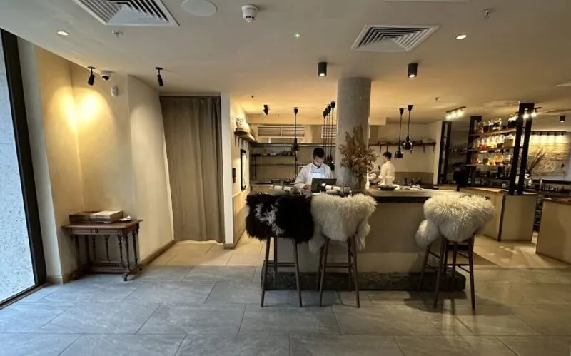 St. Barts: The London Restaurant with Open Kitchen You Need to Visit
