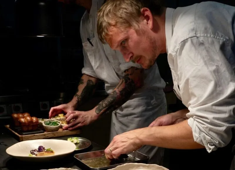 Meet the London Chef with a Michelin Star Behind St. Barts’ Culinary Excellence
